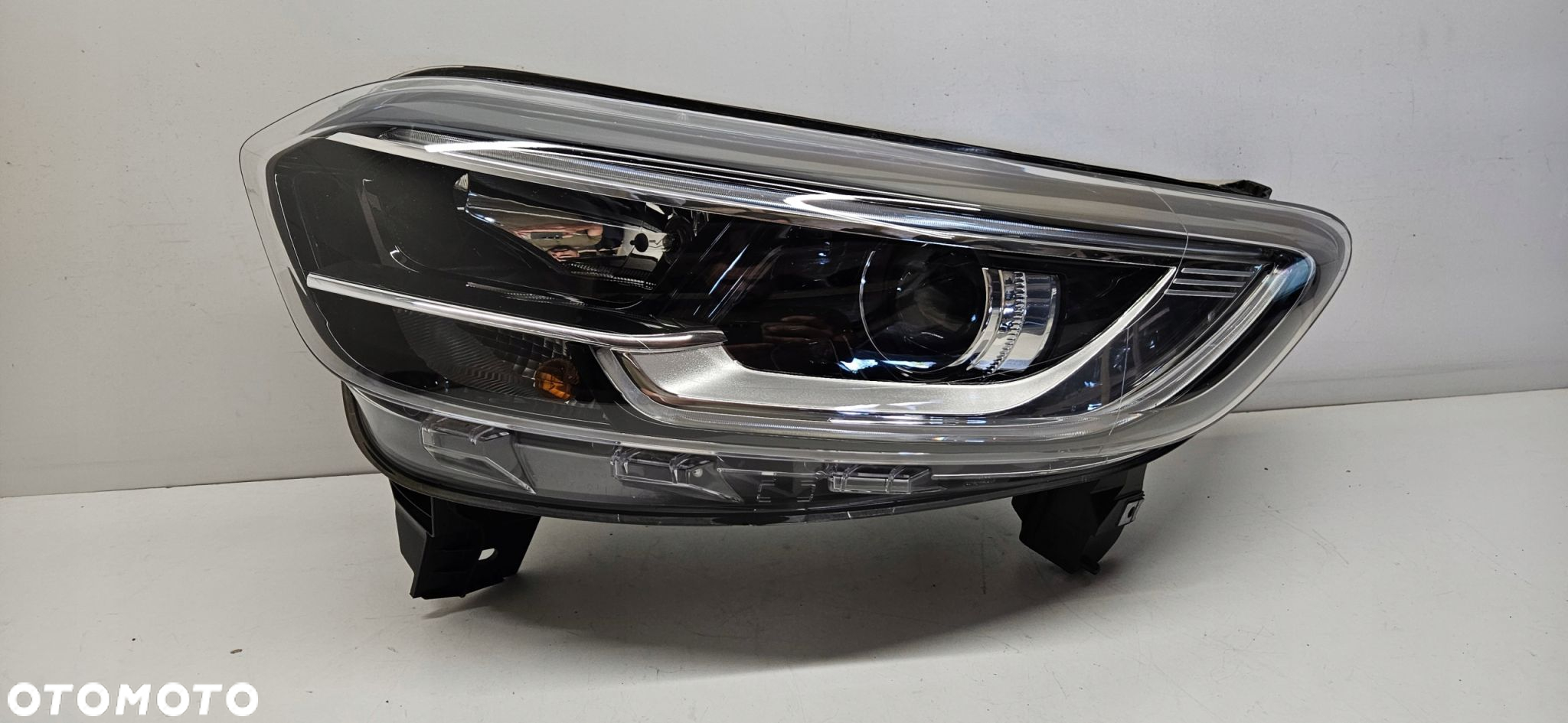 RENAULT KADJAR LIFT REFLEKTOR SOCZEWKA Z LED LAMPA LEWA - 3