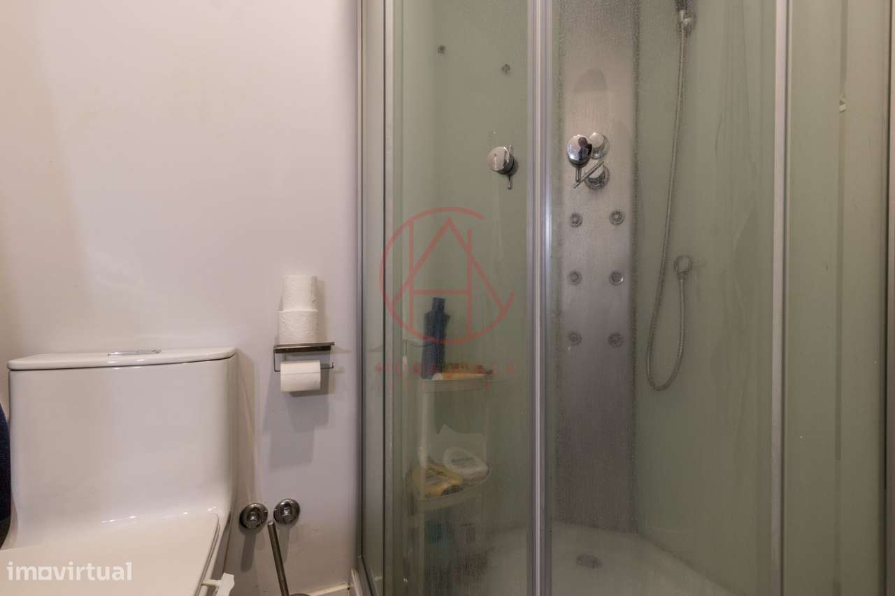 Moradia em Fernão Ferro – Privacidade, Conforto e Acesso rápido a-7