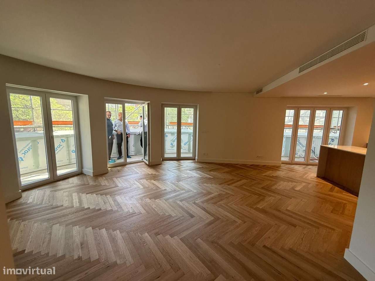 Apartamento T5 com estacionamento, Avenidas Novas, Lisboa - Grande imagem: 4/23