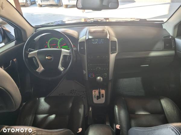 Chevrolet Captiva 2.0 4WD 7 Sitzer Automatik LT Exclusive - 13
