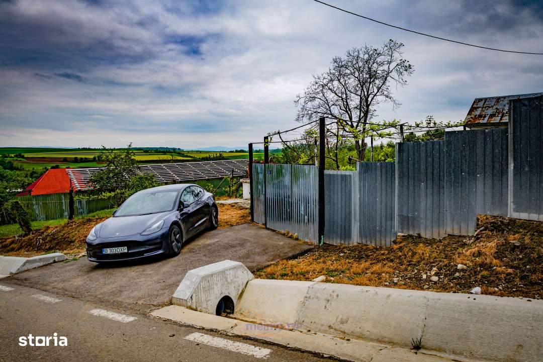 Casa din chirpici, bucatarie de vara si 1.34 ha de teren, Ardeoani-1