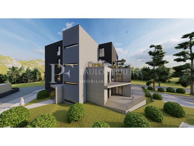 Apartamento T3 com terraço junto ao centro de Famalicão-0