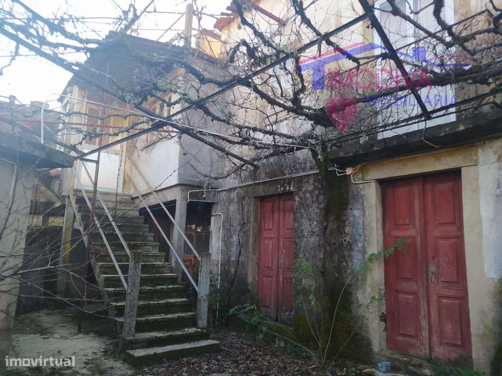 Moradia T3, localizada no centro de Portugal - Grande imagem: 5/47