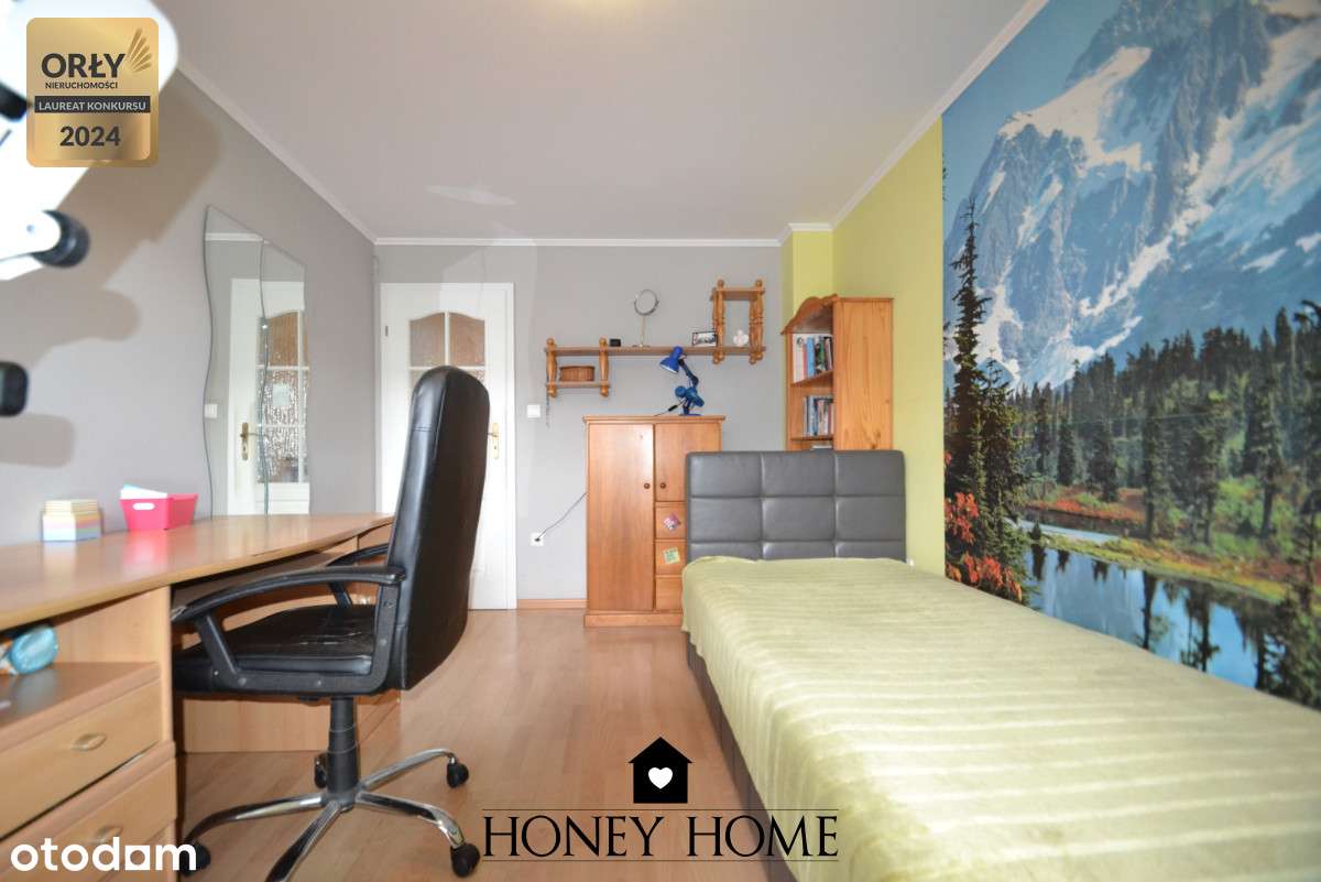 Przestronny Dom w Centrum - Świetna lokalizacja! - Pełny obrazek: 5/20