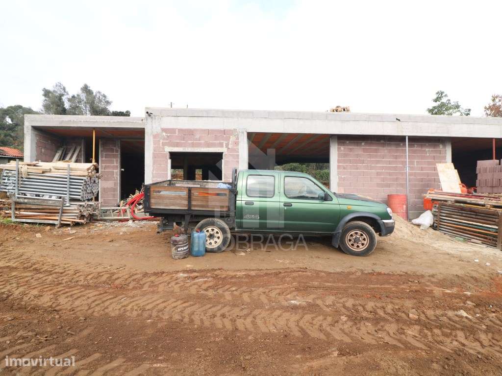 Venda Moradia Geminada T3 Térrea Nova - Fornelos (Ponte de Lima) - Grande imagem: 3/15