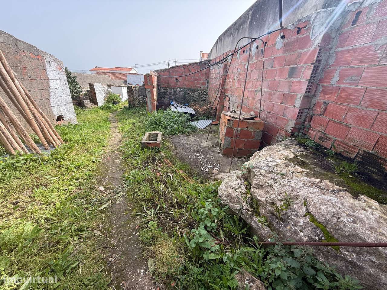 Casa com anexos e quintal - Olho Marinho, Óbidos-12
