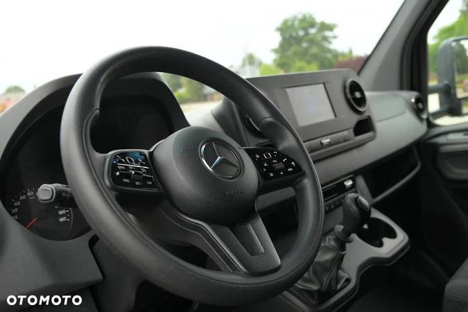 Mercedes-Benz SPRINTER 319 3.0 FIRANKA + WINDA &#039;BAR&#039; * 8 Palet  SUPER STAN! - 20