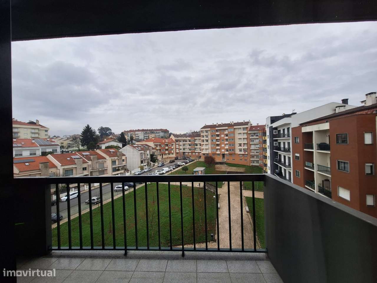 T3 Com Aquecimento Central - Marzovelos - Viseu-14