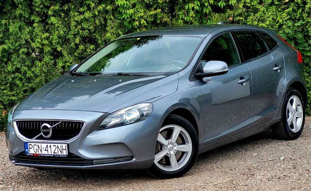 Volvo V40 II 2018