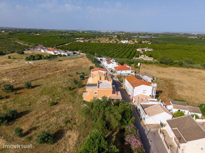Moradia Isolada T3 com Jardim e Garagem em Bernardinheiro, Tavira-43