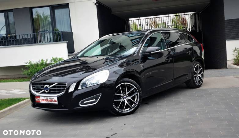 Volvo V60 T6 AWD Geartronic Edition Pro - 2