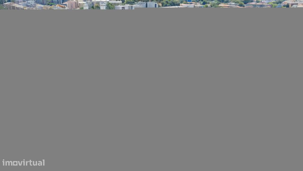 APARTAMENTO T3 COM ÁREAS GENEROSAS : Centralidade e conforto total-24
