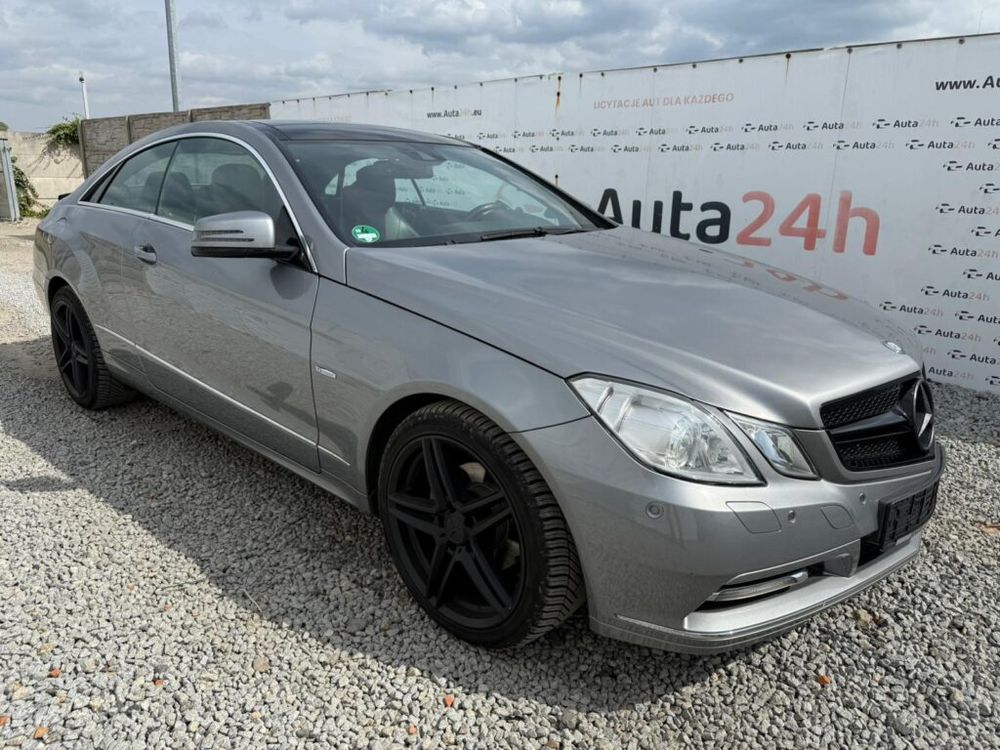 Mercedes-Benz E W212/W207 220 CDI DPF BlueEFFICIENCY Avantgarde 2011