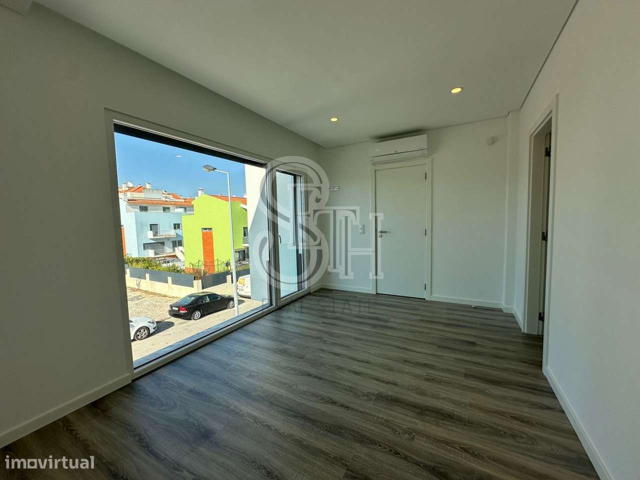 MORADIA V3+1 CENTRO DA CIDADE-17