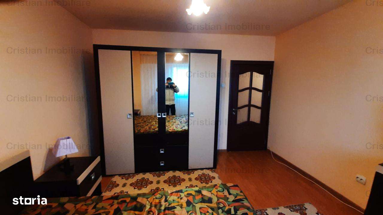 Ultracentral 2 cam Mobilat si Utilat Bloc cu lift Independentei - Imagine principală: 5/16