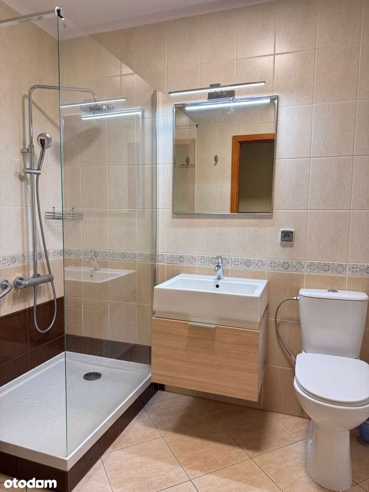 Zaledwie 250m od morza / plaży zachodniej. Pierwsza linia zabudowy.-13