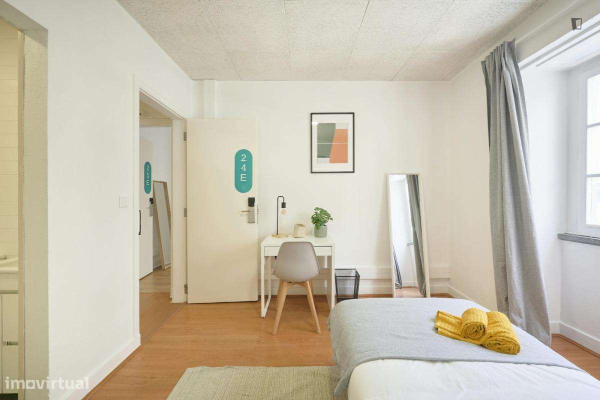 Quarto - localizado em Avenida da Liberdade Lisbon - Grande imagem: 5/10