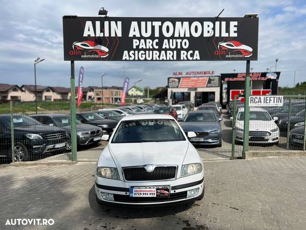 Skoda Octavia 2.0 TDI DPF DSG Ambiente - 9