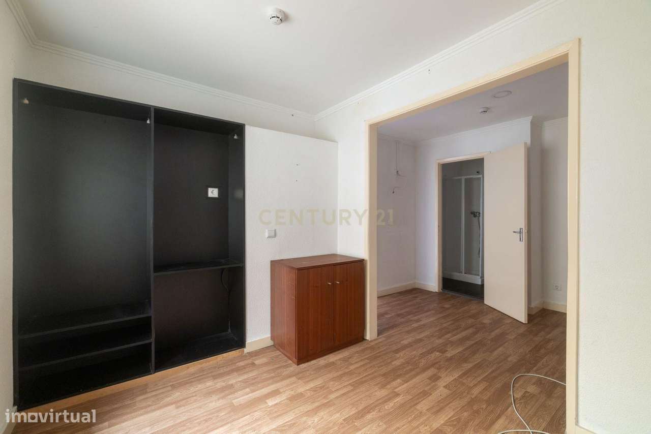 Prédio no Centro do Porto | Rua Conde de Vizela-17