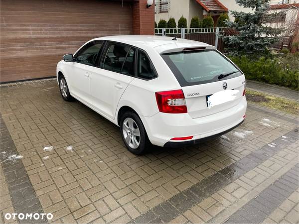 Skoda RAPID 1.2 TSI Active - 6