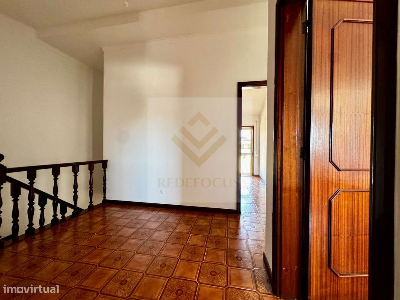 ​Moradia T3 Restaurada no Centro de Escapães-19