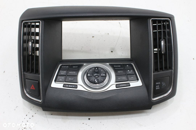 PANEL NAWIGACJI NISSAN MAXIMA A35 - 2