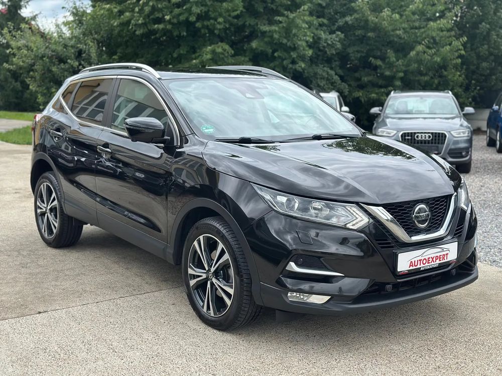 Nissan Qashqai 1.7D 150CP ALL MODE 4X4-I X-TRONIC N-Connecta 2019