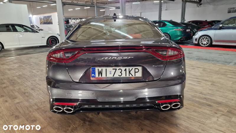 Kia Stinger 2.0 T-GDI GT Line - 9