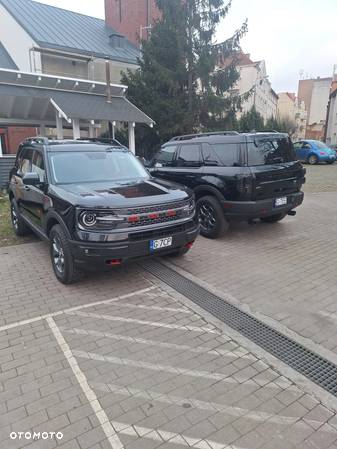 Ford Bronco - 11