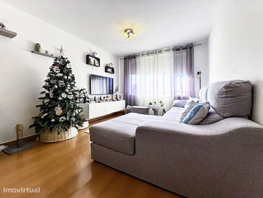 Apartamento T2+1 Renovado em Gulpilhares - Grande imagem: 4/21