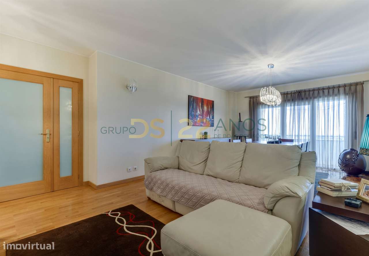 Apartamento T3 Venda em Mozelos,Santa Maria da Feira-2