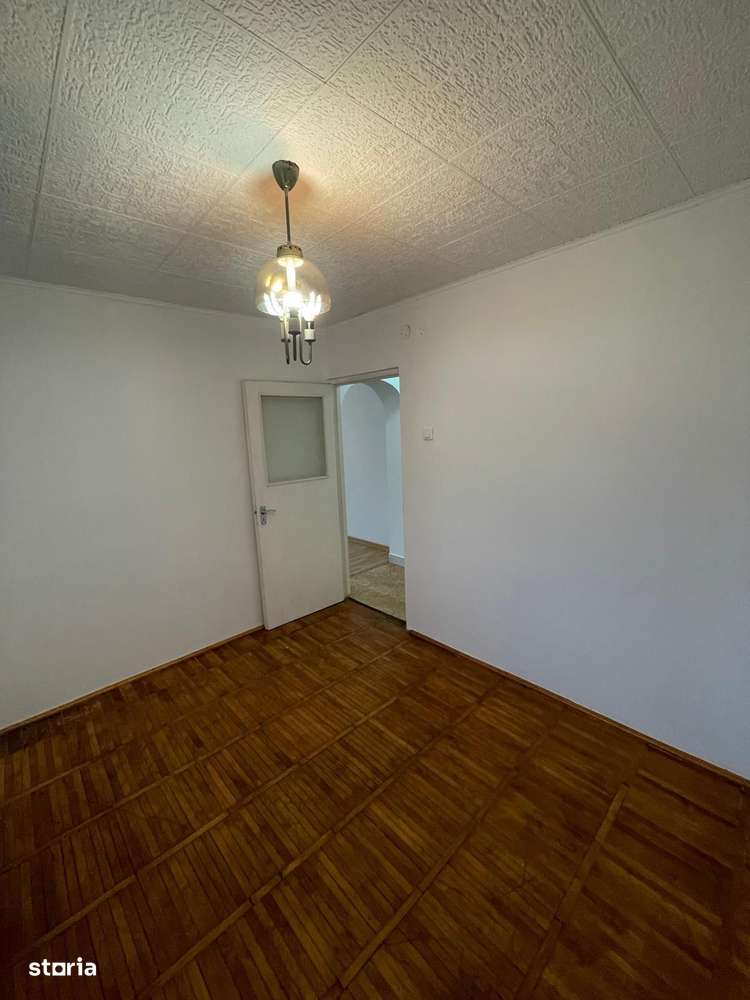 Apartament 40mp 2 camere zona Spital Judetean  40.000eur neg - Imagine principală: 3/10