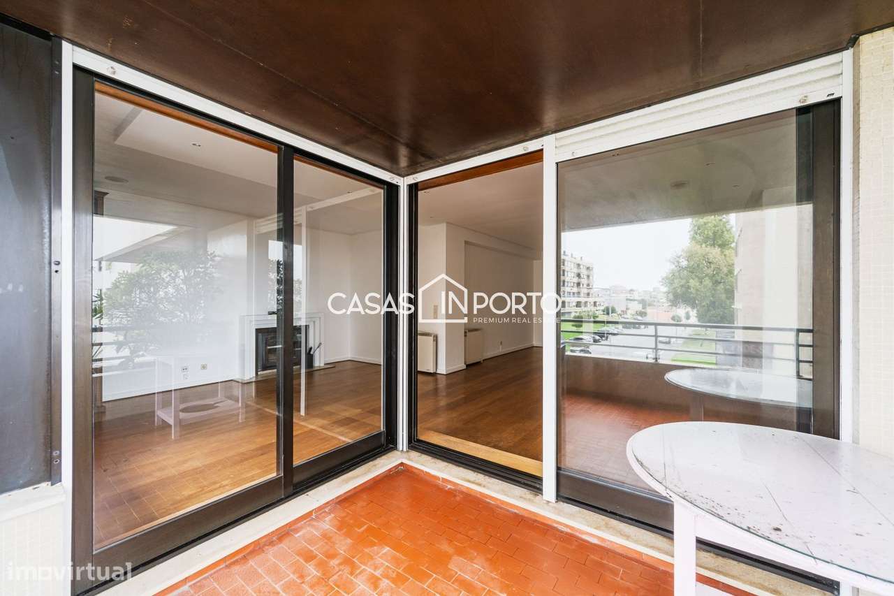 Apartamento T4 com vista rio na Quinta de Miramar, na Foz - Grande imagem: 3/36