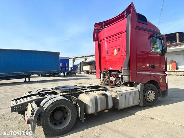 Mercedes-Benz ACTROS - 4