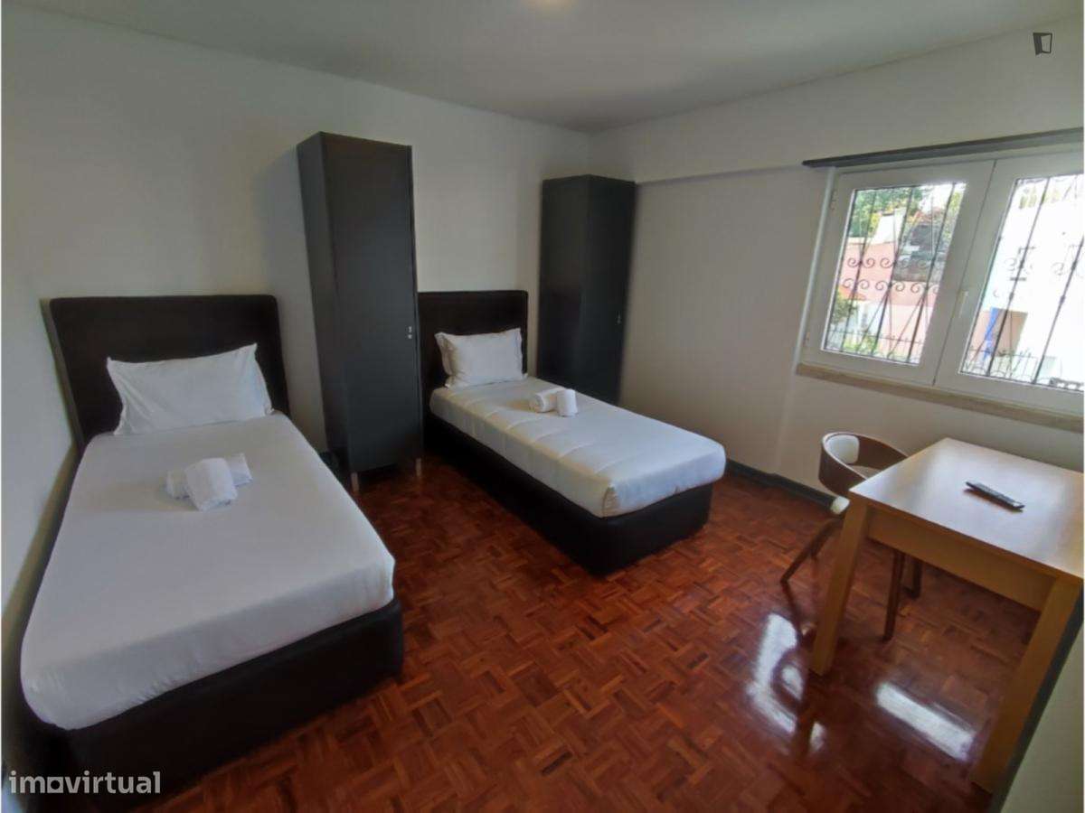 Quarto - localizado em Olivais Lisbon - Grande imagem: 5/41