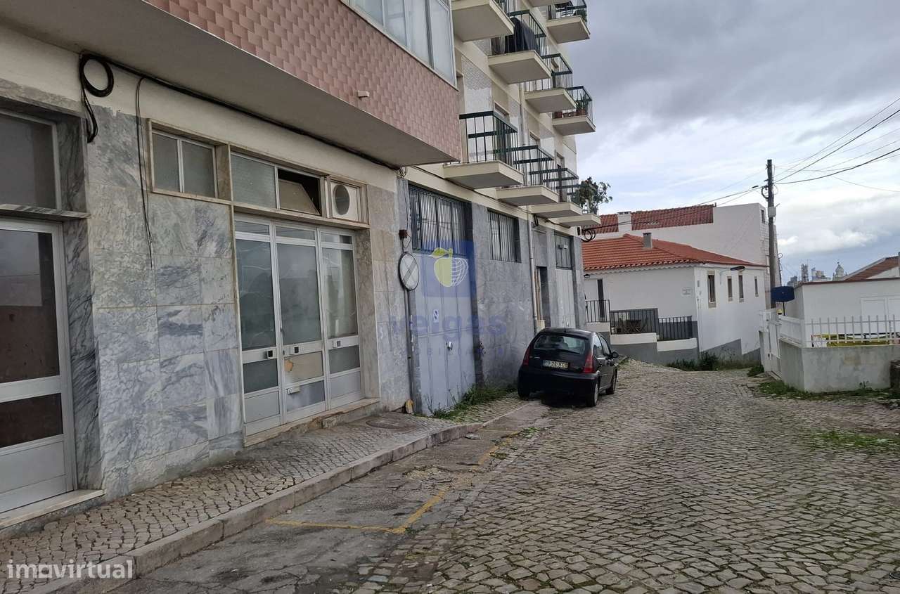 Loja para Arrendamento em Alverca – 90 m² | Excelente Oportunidade | - Grande imagem: 2/13
