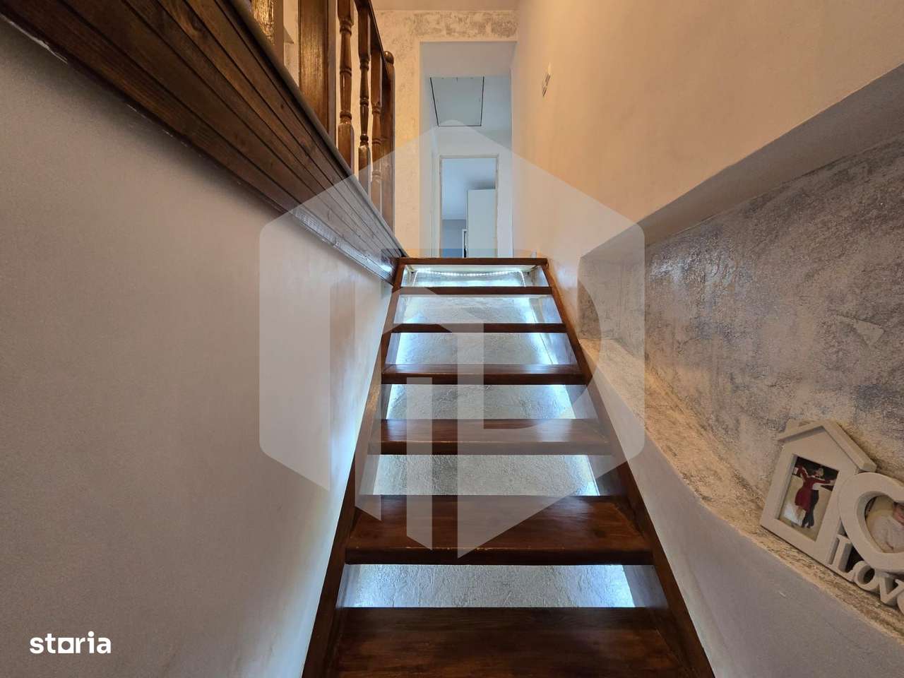 2 case de vanzare CF separate zona Moara de scoarta - Imagine principală: 5/20