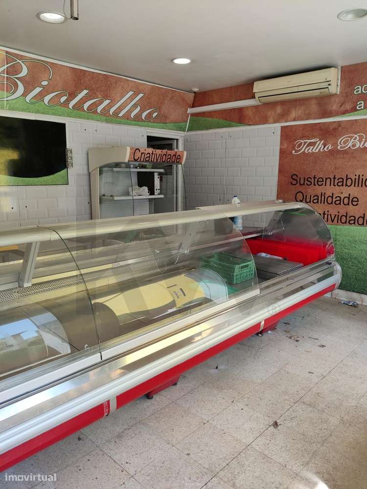 Loja na Alameda das Linhas de Torres - Grande imagem: 2/3