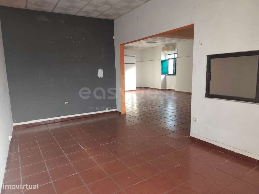 Estabelecimento Comercial em Bom Estado localizado em Montes Velhos - Grande imagem: 5/12