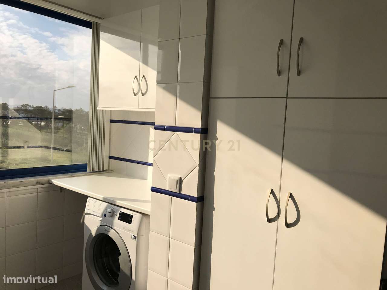 T3 Renovado com Vista Mar | Suíte | Box Fechada | Ericeira-19