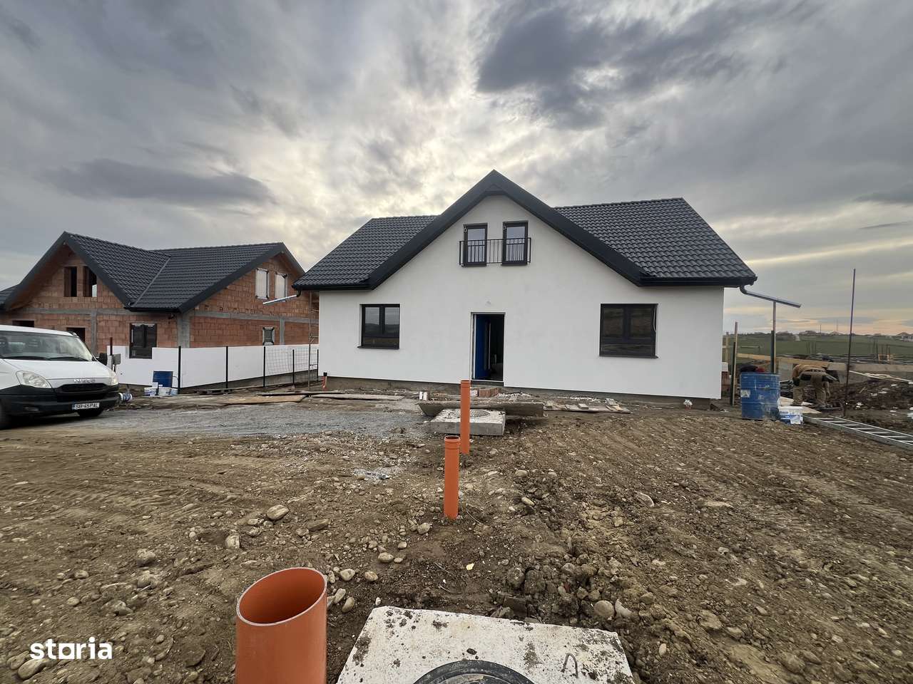 Casa individuala cu pivnita mare -NOUA - Sura Mare cu priveliste-1