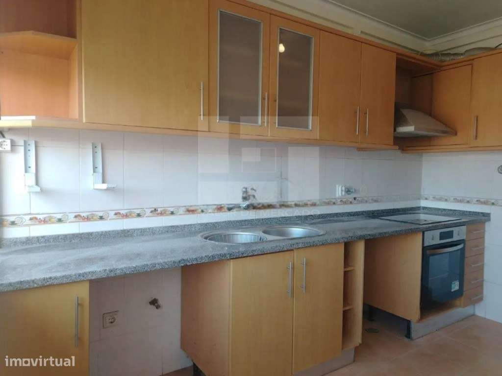 APARTAMENTO T2 - PENDÃO, QUELUZ - Grande imagem: 4/13