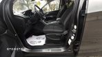 Ford Kuga - 13