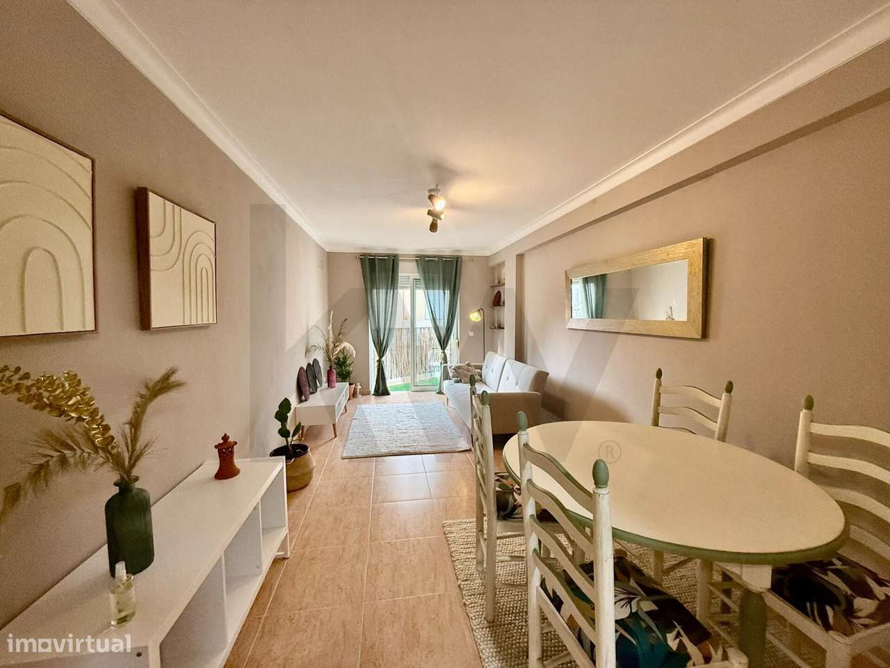 Excelente T1 Remodelado no Centro da Cidade – Portimão - Grande imagem: 5/28