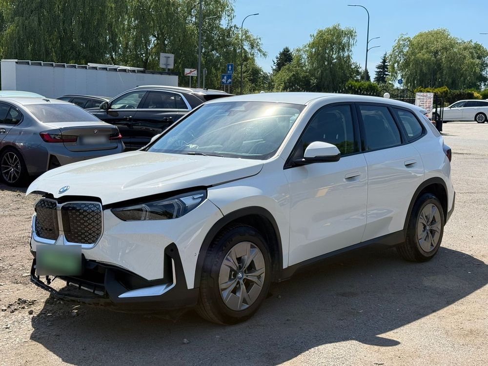 BMW iX1 eDrive20 66.5kWh 2024