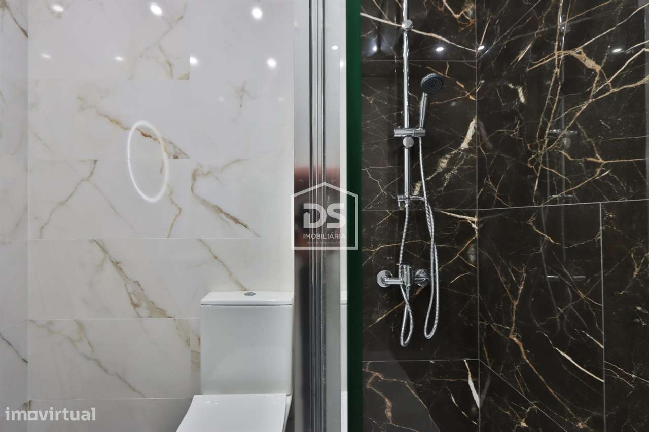 Apartamento T2 Venda em Santa Iria de Azoia, São João da Talha e Bobad - Grande imagem: 5/7