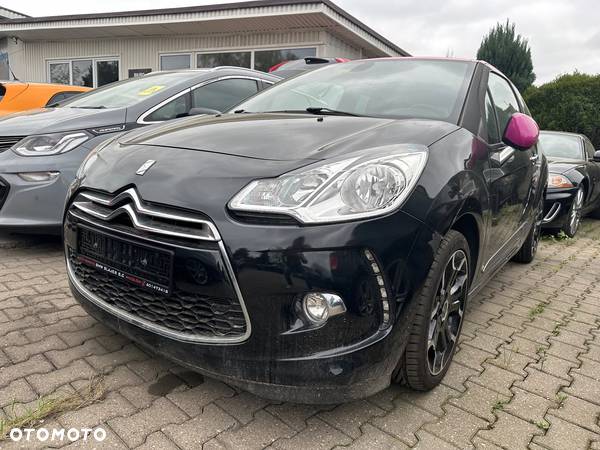 Citroën DS3 PureTech 82 SoChic - 3