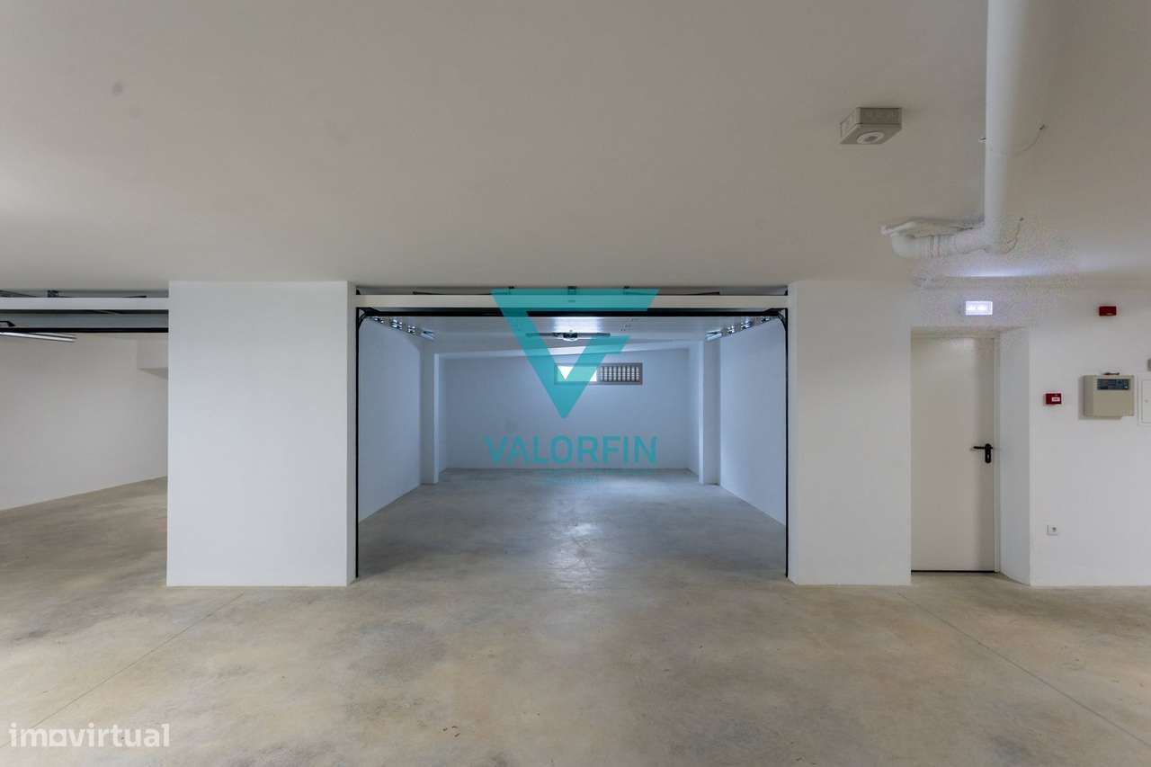 APARTAMENTO T3 NOVO c/ TERRAÇO em Parceiros | Leiria-21