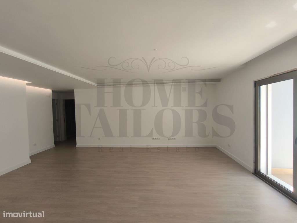 Apartamento T3 com Terraço Privativo e Estacionamento, Perto das Pr... - Grande imagem: 4/18