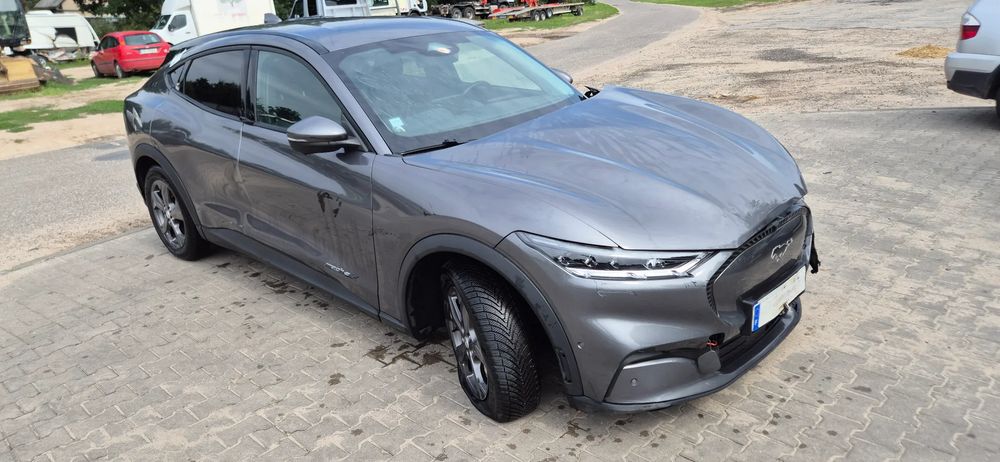 Ford Mustang Mach-E 98kWh RWD 2021